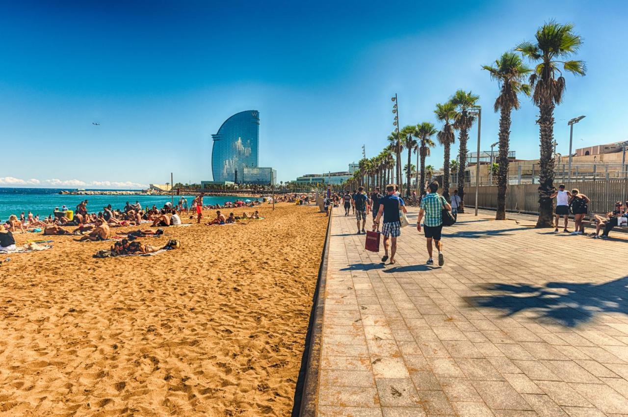 Charming Boat House In Barcelona With Big Terrace And Solarium Hotell Sant Adrià de Besòs Exteriör bild